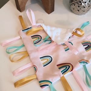 over the rainbow tog blanket